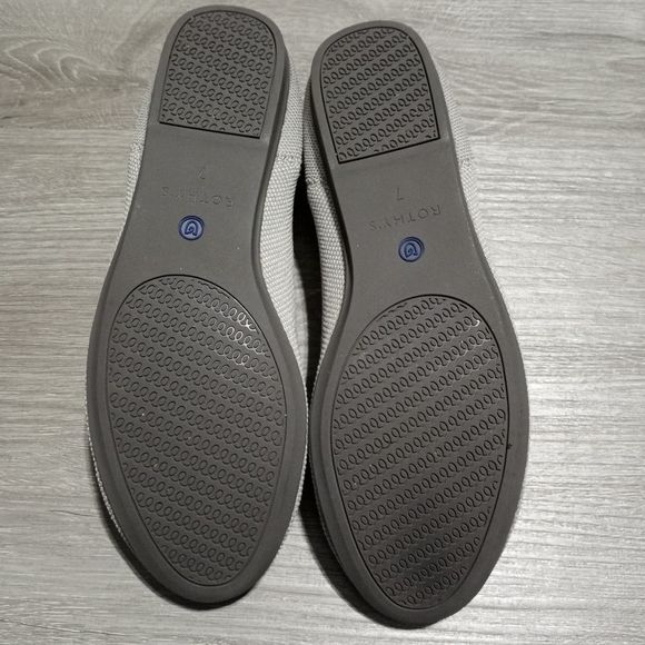 Rothy's - Picture 5 of 9